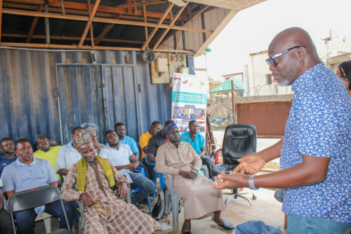 Ghana Trains Scrap Workers to Handle E-Waste Safely